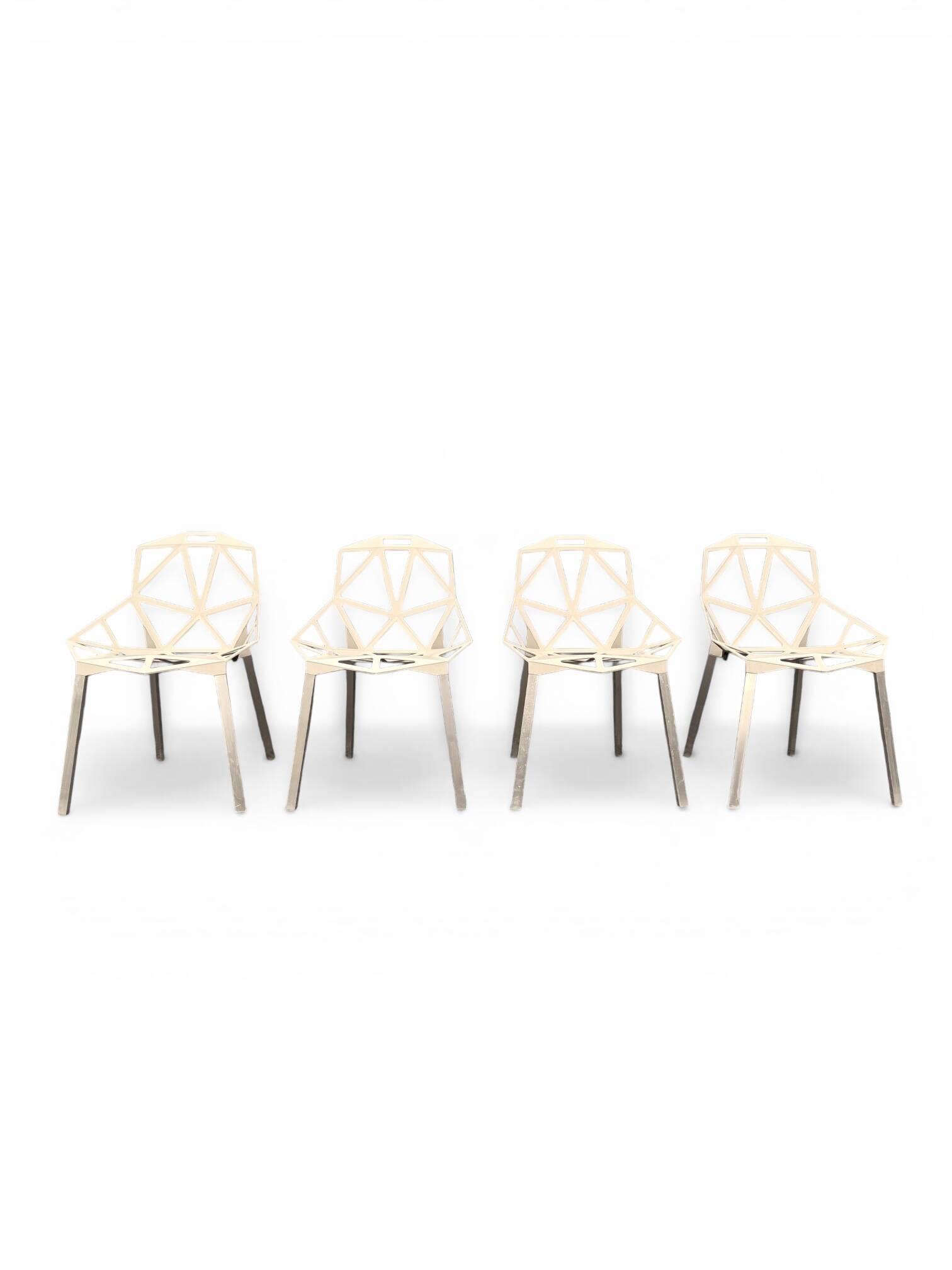 Set of 4 Chair One Cream Chairs – Magis (Louvre Origin)