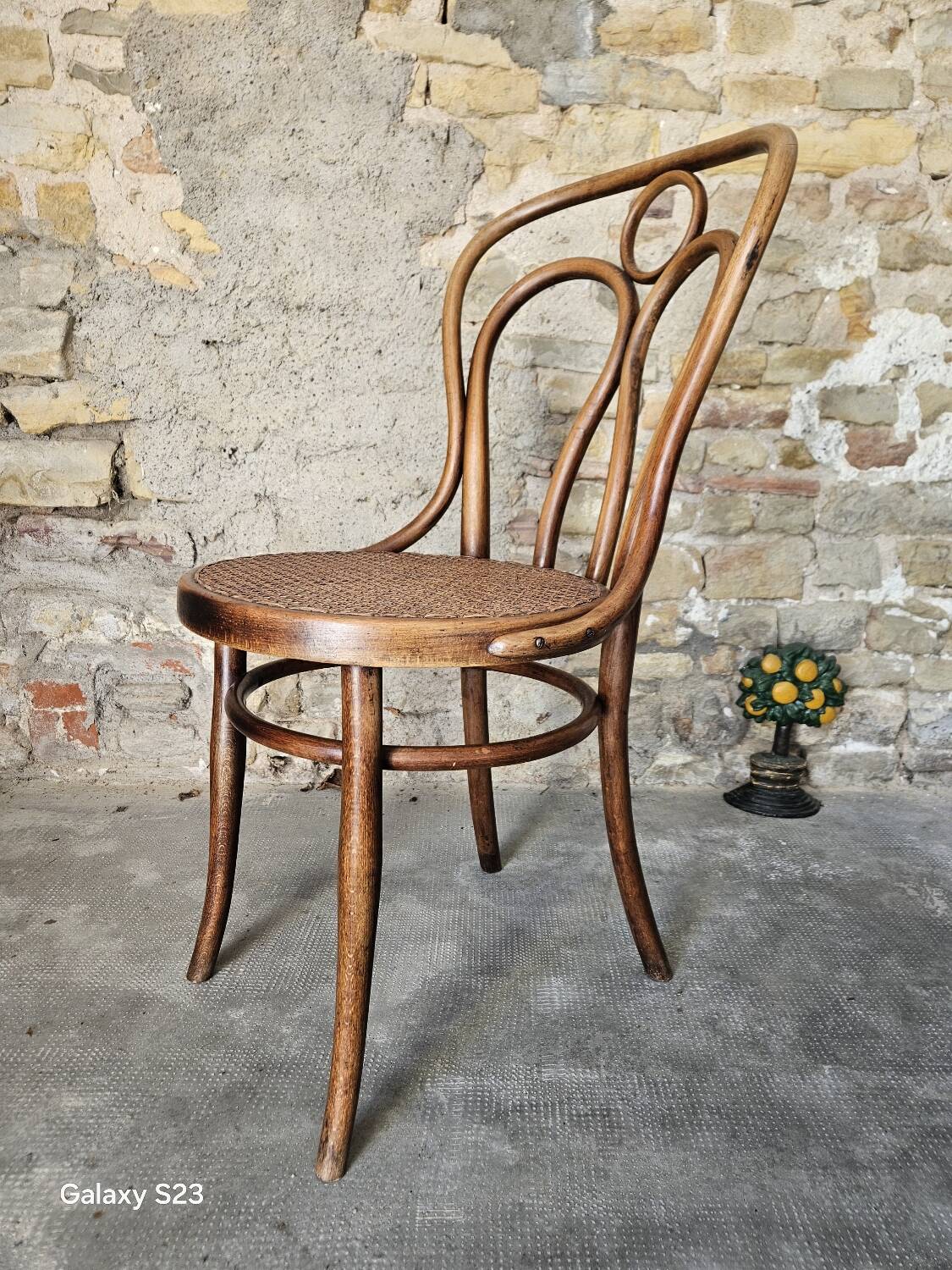 "Engelstuhl" bistro chair
