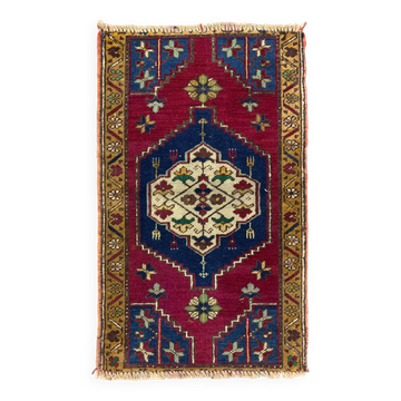 Small Vintage Turkish Rug 92x55 cm, Short Runner, Tribal, Shabby, Mini Carpet