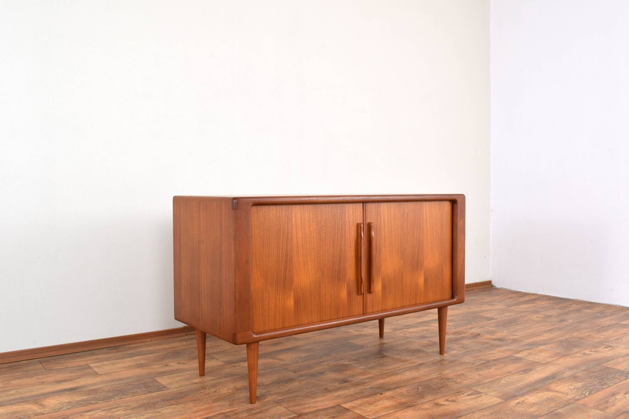 Mid-Century Danish Teak Sideboard from Dyrlund, 1960s.