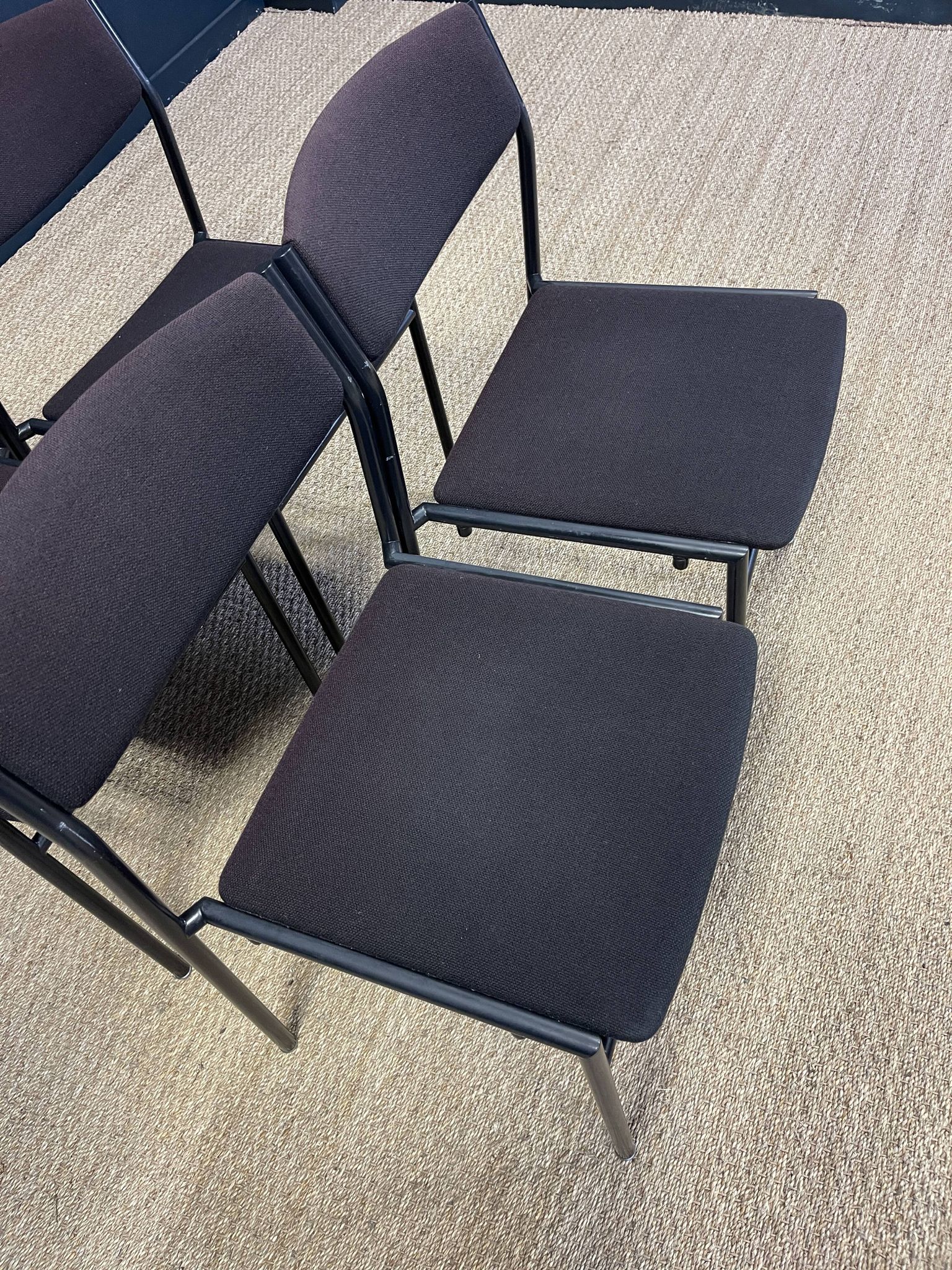 Set of 4 Gijs Van Der Sluis chairs aubergine fabric black steel legs 70s Netherlands