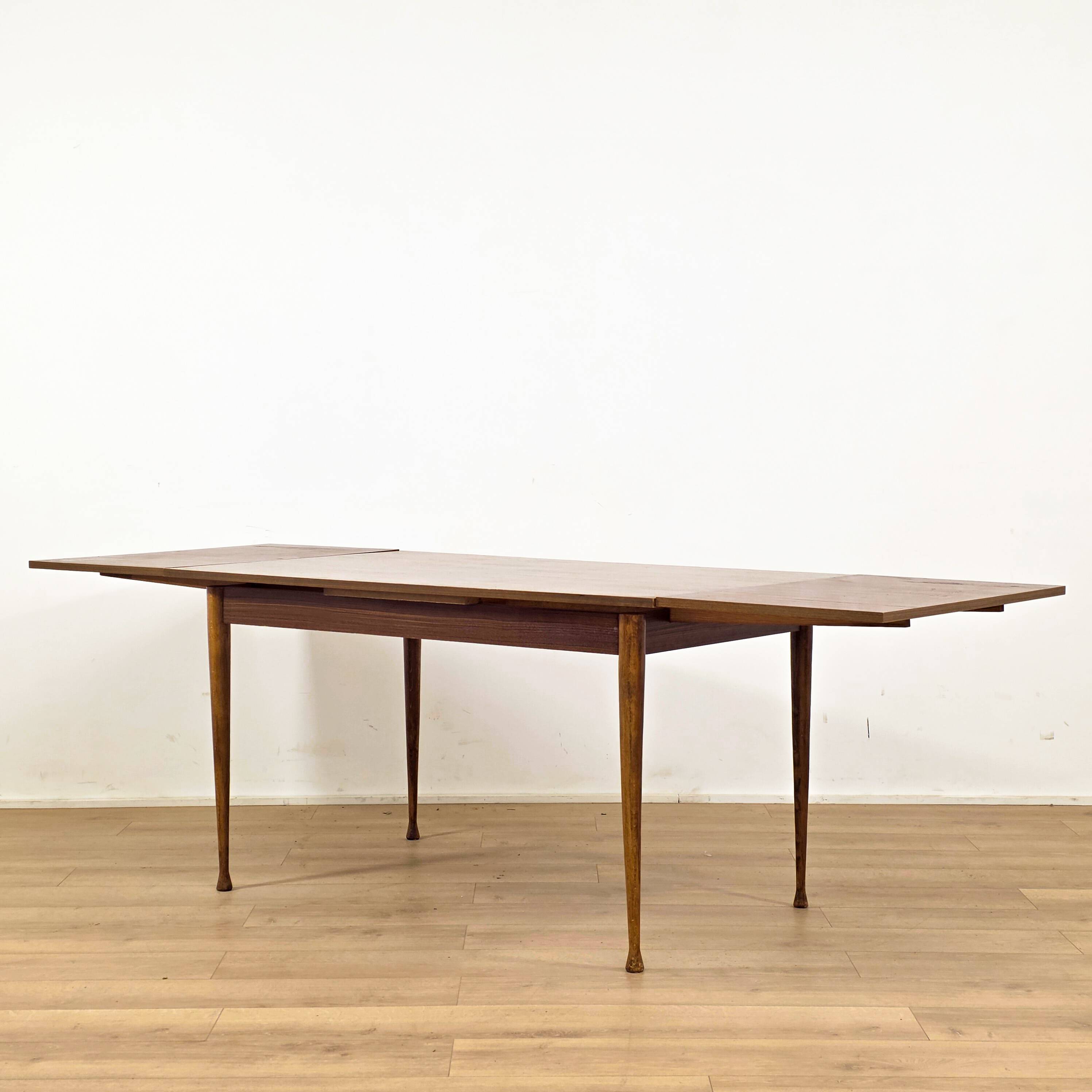 Scandinavian dining set, extendable table + six chairs - 197