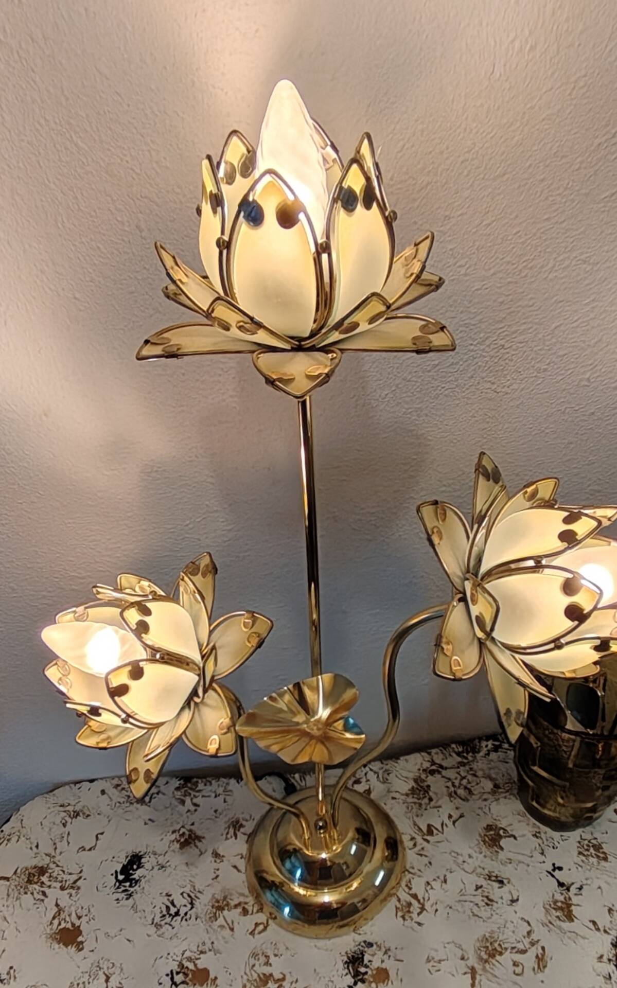 Lampe lotus 1980