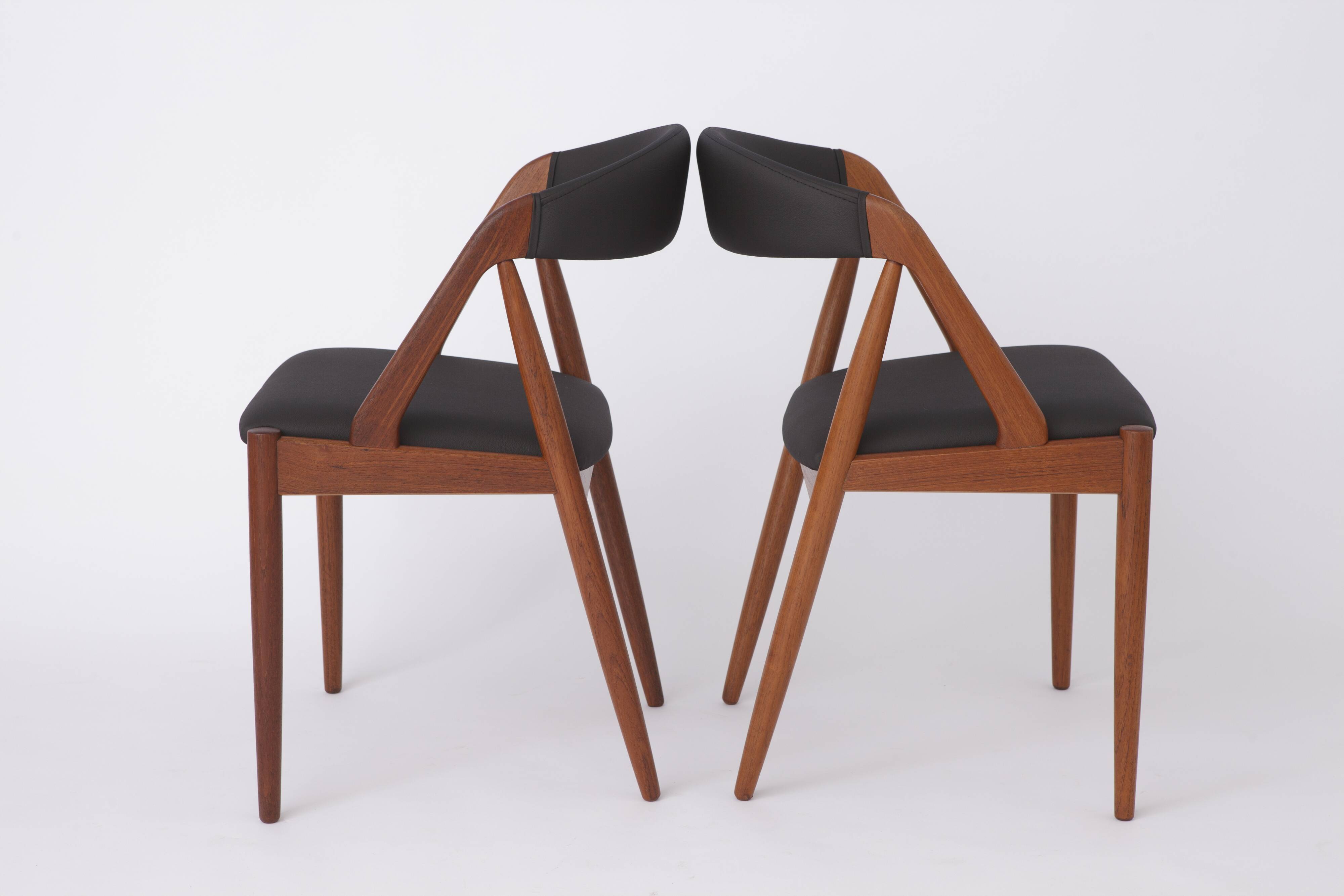 Set of 4 Kai Kristiansen model 31 chairs danish 1960s