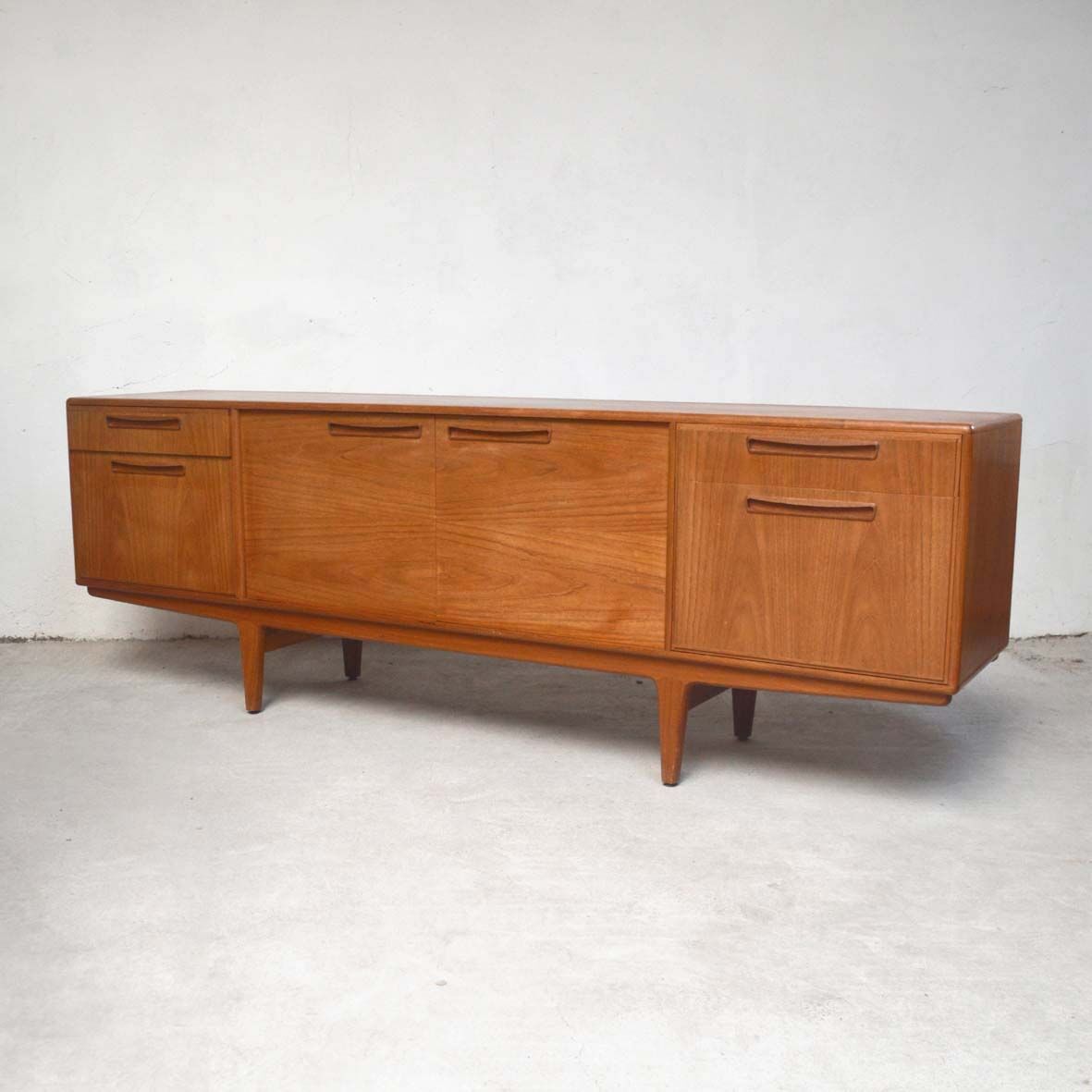 Enfilade Scandinavian teak 1960