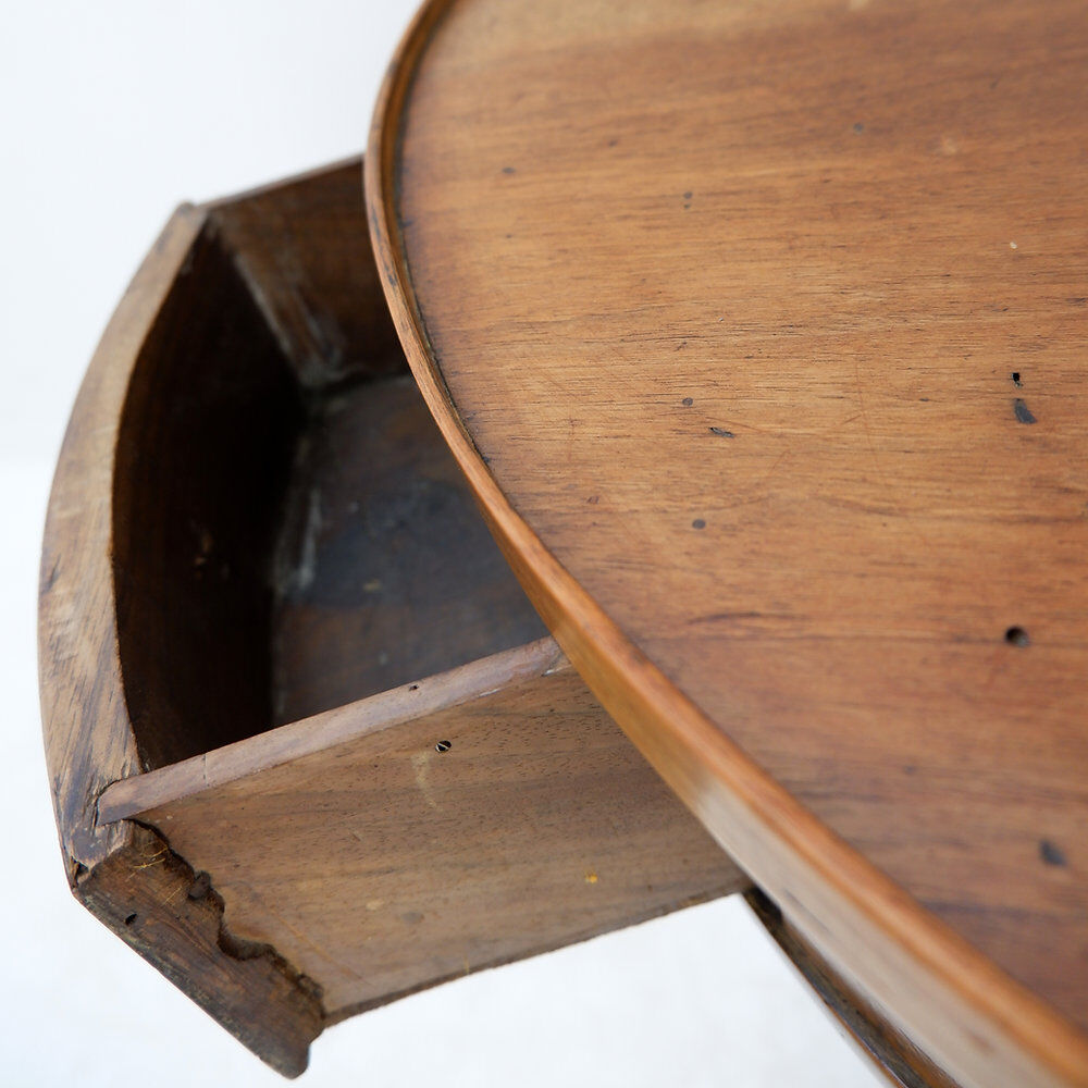 Table guéridon style Empire du XIXe siècle