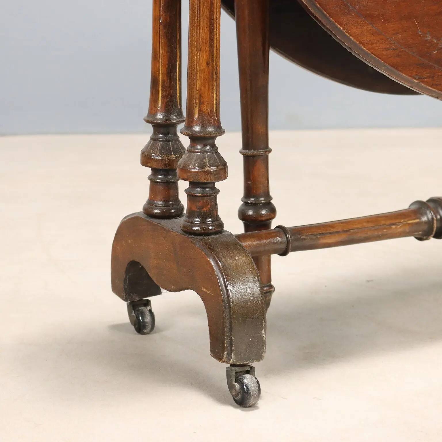 Antique mahogany side table, United Kingdom, 19th century