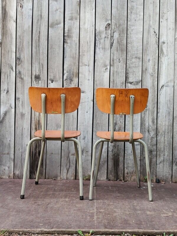 Vintage industrial chair Tubax in wood and metal