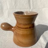 Small stoneware pitcher / saucier