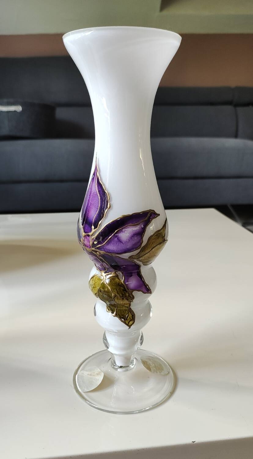 Stylish Kalina Poland vase. Floral decoration. Unique signed piece, 27 cm
