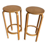 2 Bar stools