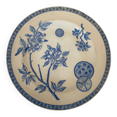 Assiette plate ancienne en terre de fer bleu clair modèle Marguerite