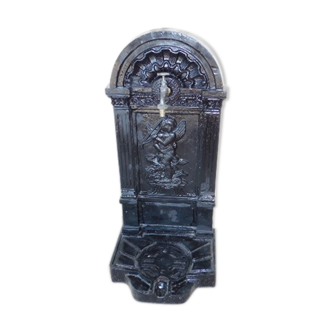 Cast iron fountain to lay on the ground cherub decoration