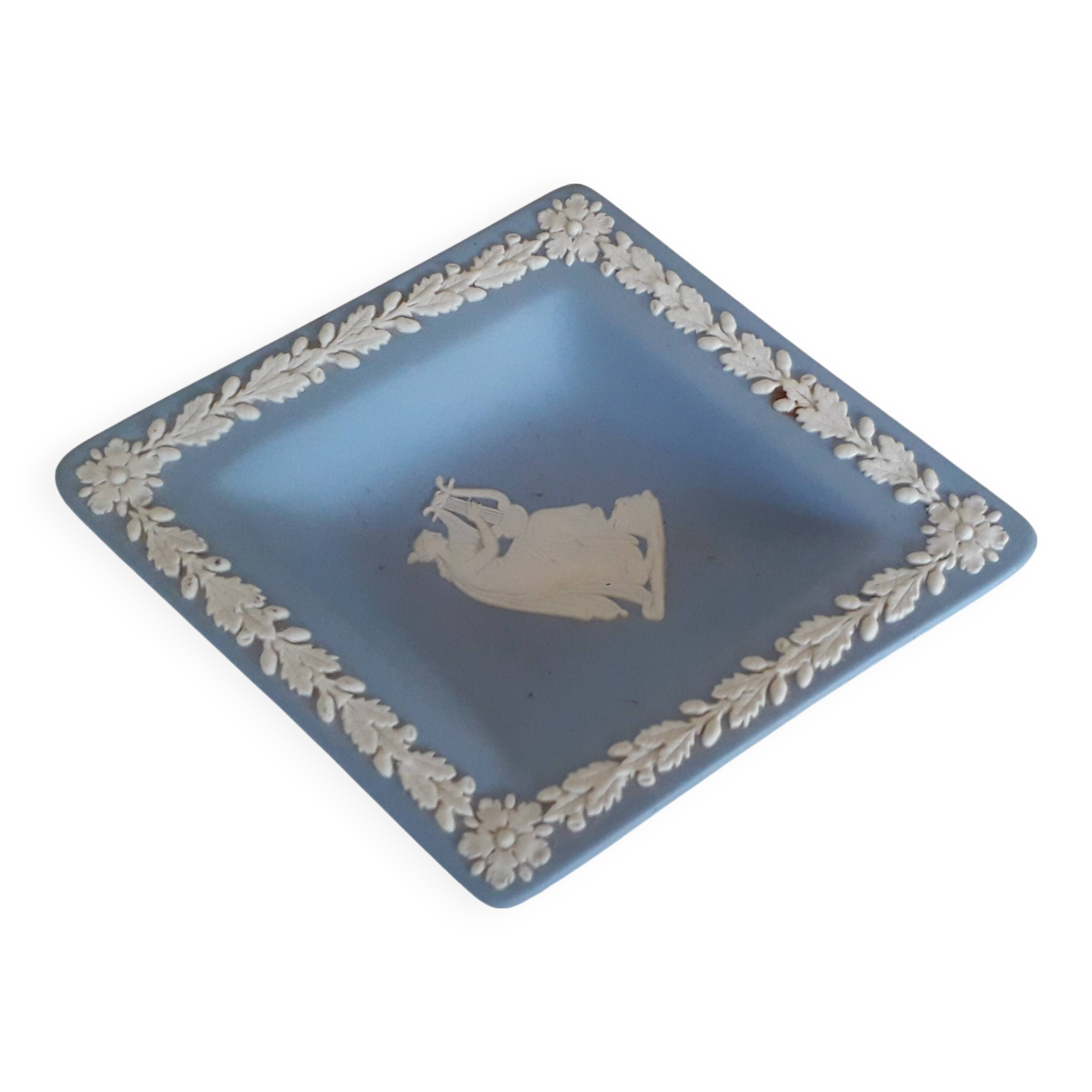 Wegdwood ceramic pocket emptier