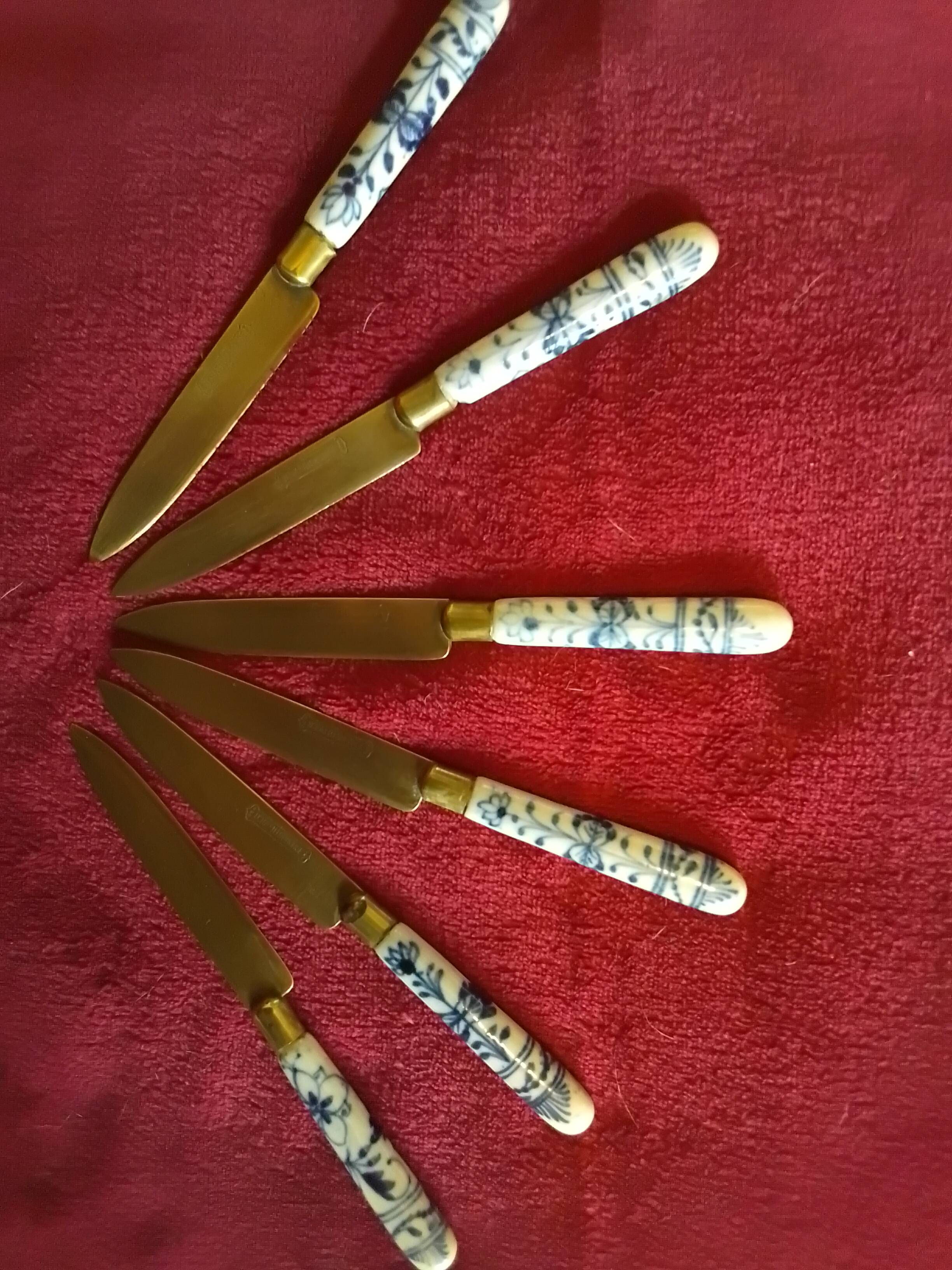 6 bronze knives Ichatuisbronce