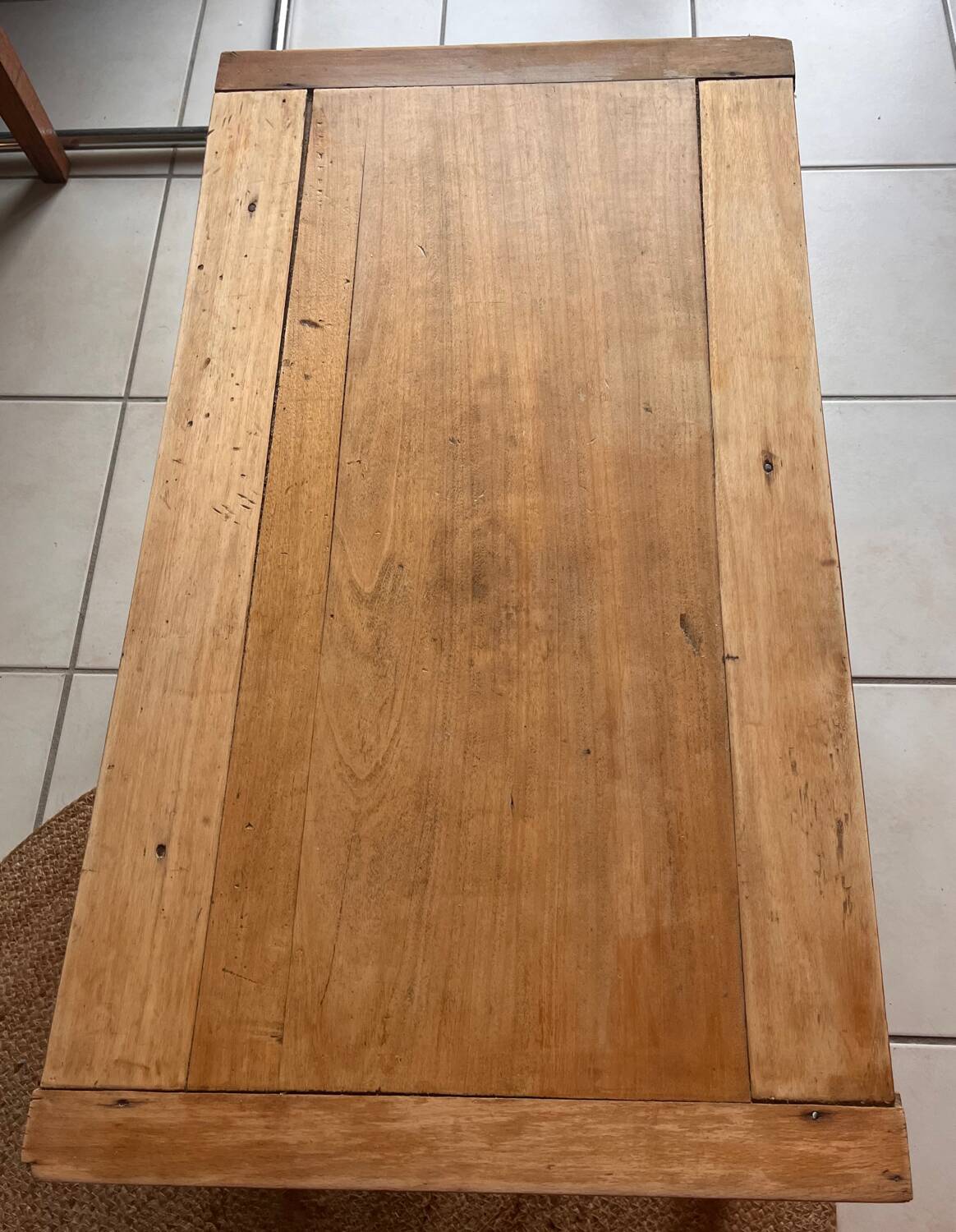 Old farmhouse coffee table in solid wood, 1 drawer