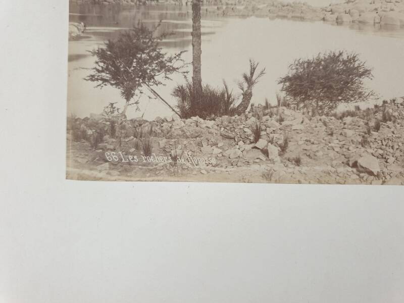 Pascal Sébah (1823-1886) - Photographie, tirage albuminé - "Les rochers de Konosso, Egypte"