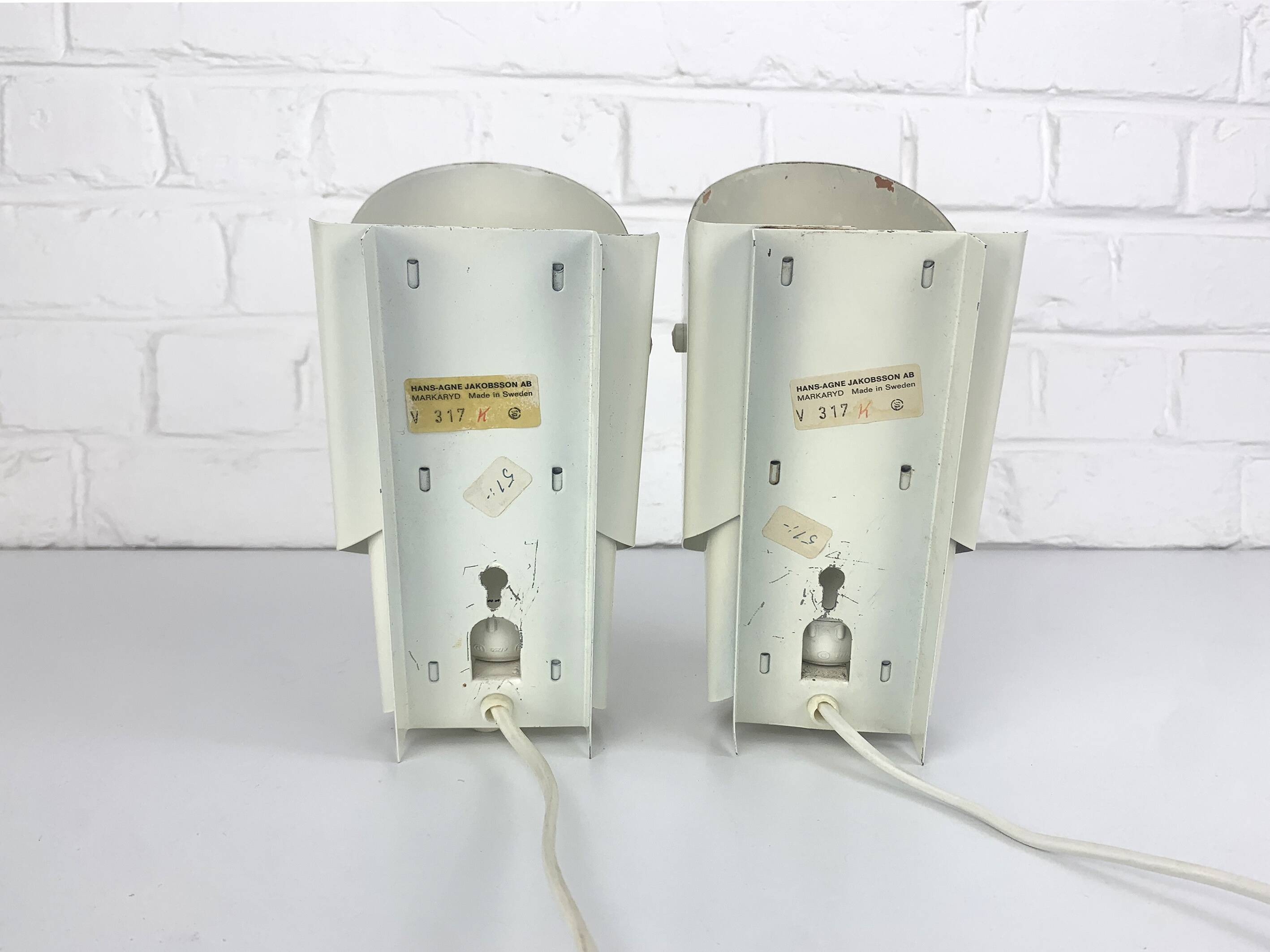 Pair of V-317 wall lights Hans-Agne Jakobsson AB Markaryd, Sweden, copper, 1960s