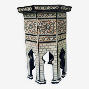 Table basse octogonale orientaliste
