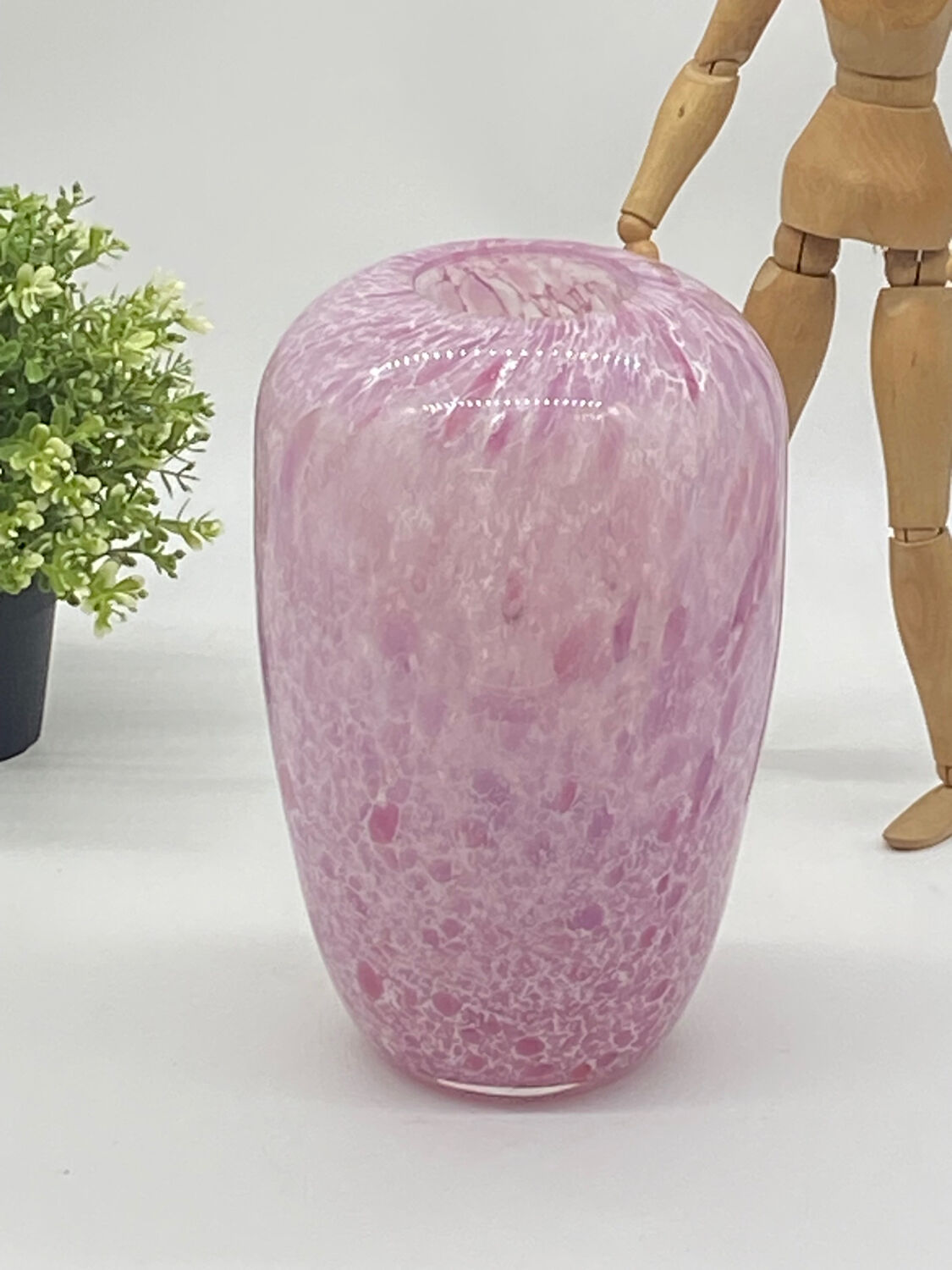 Glass paste vase, La Rochere, vintage, glassware, pink,