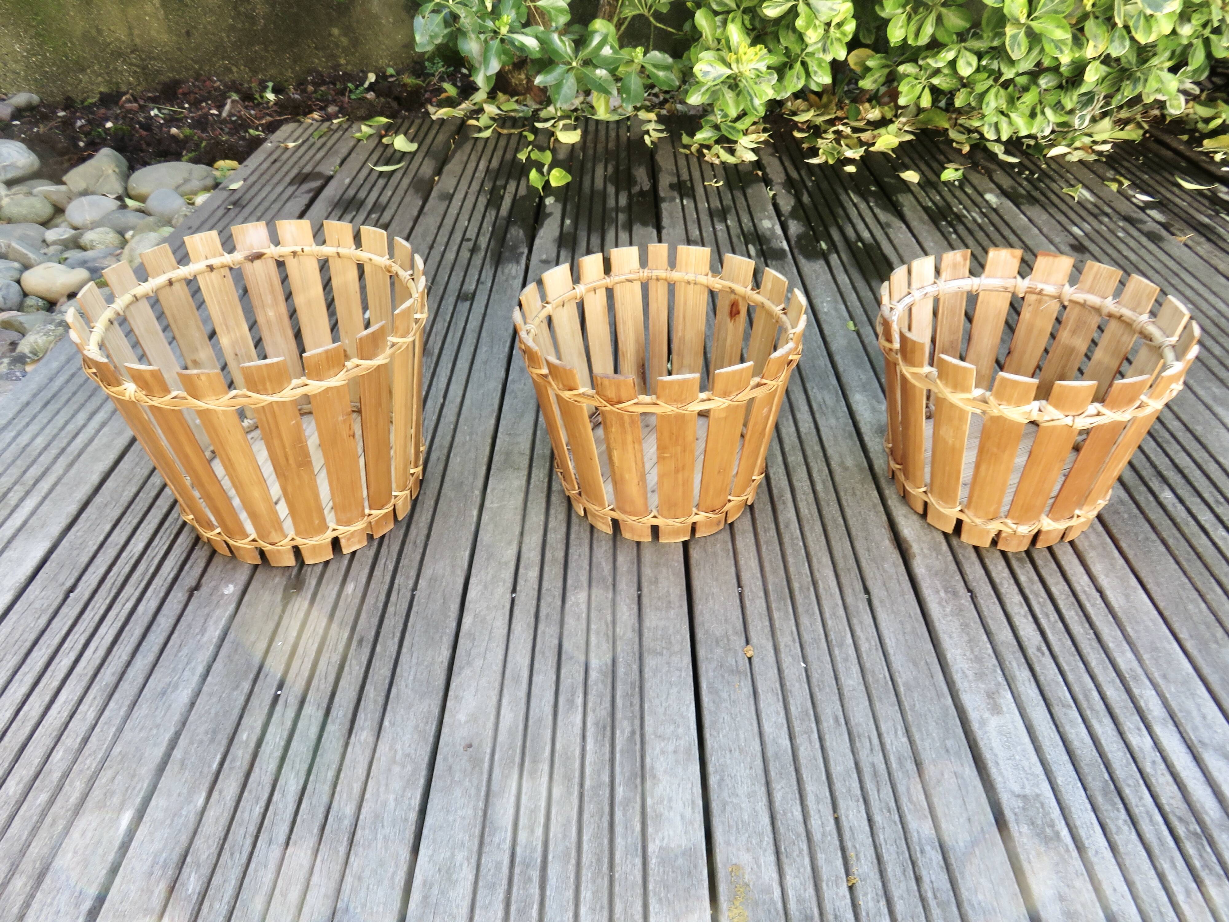 Série de 3 cache pots en bambou années 70