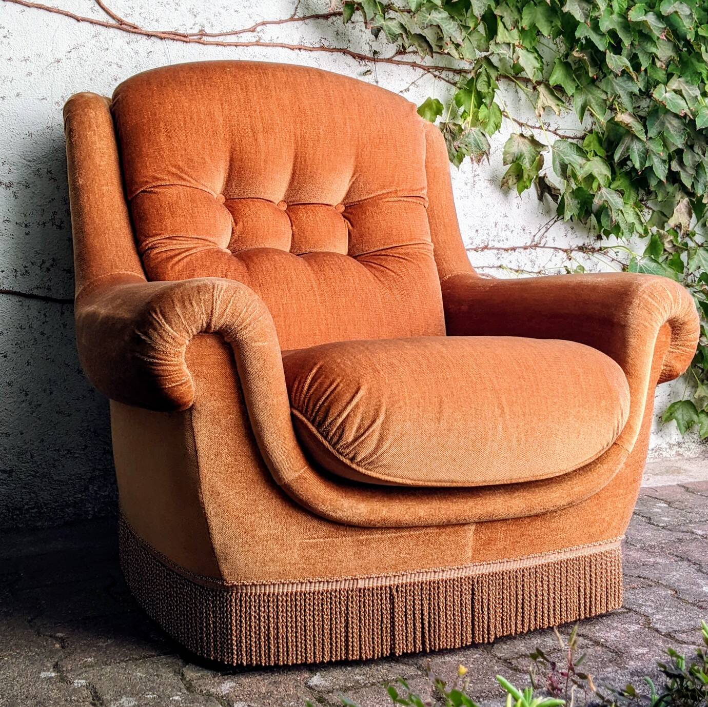 Velvet armchair from the 70s