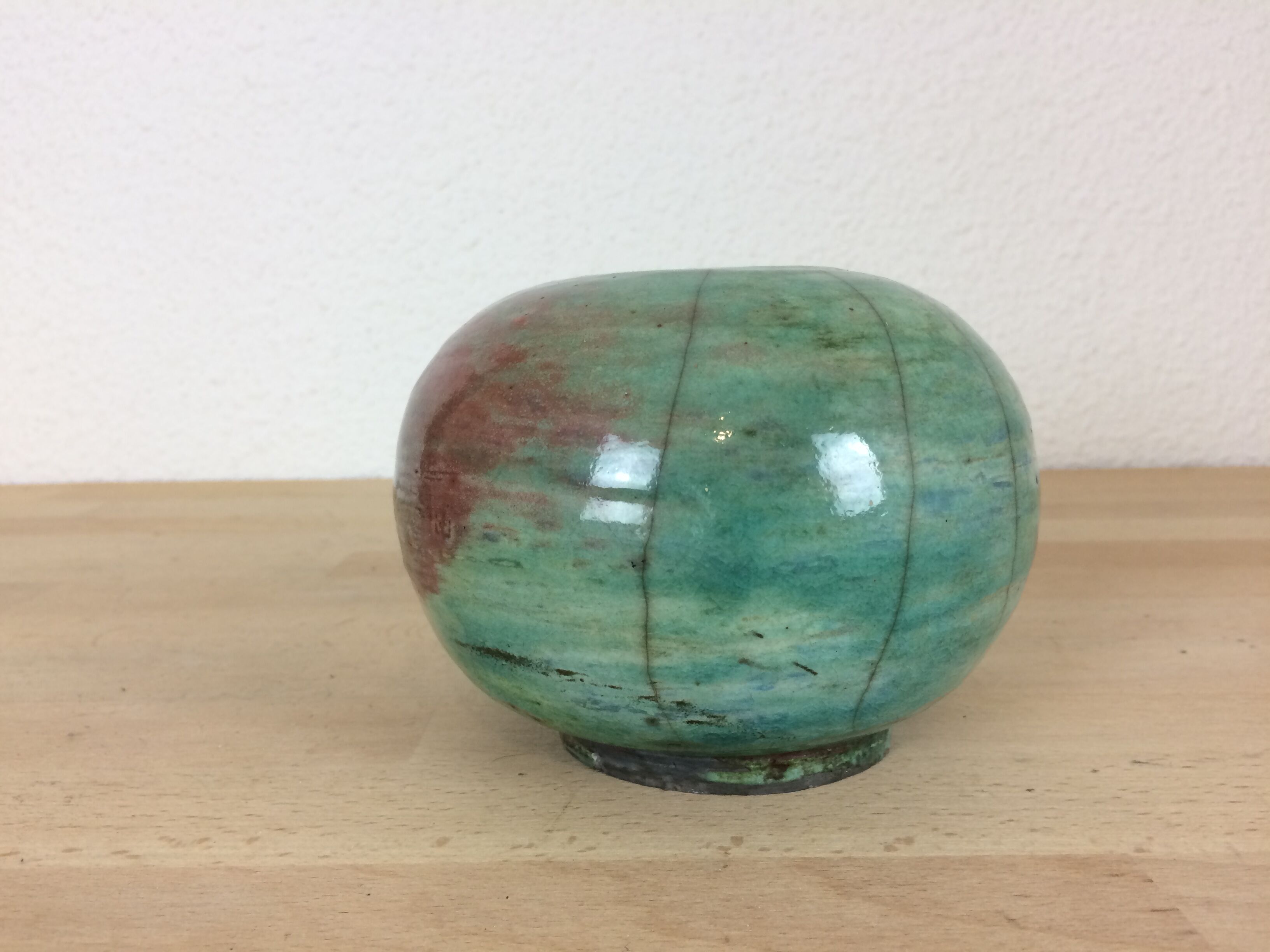 Vase raku ball pale green ceramic
