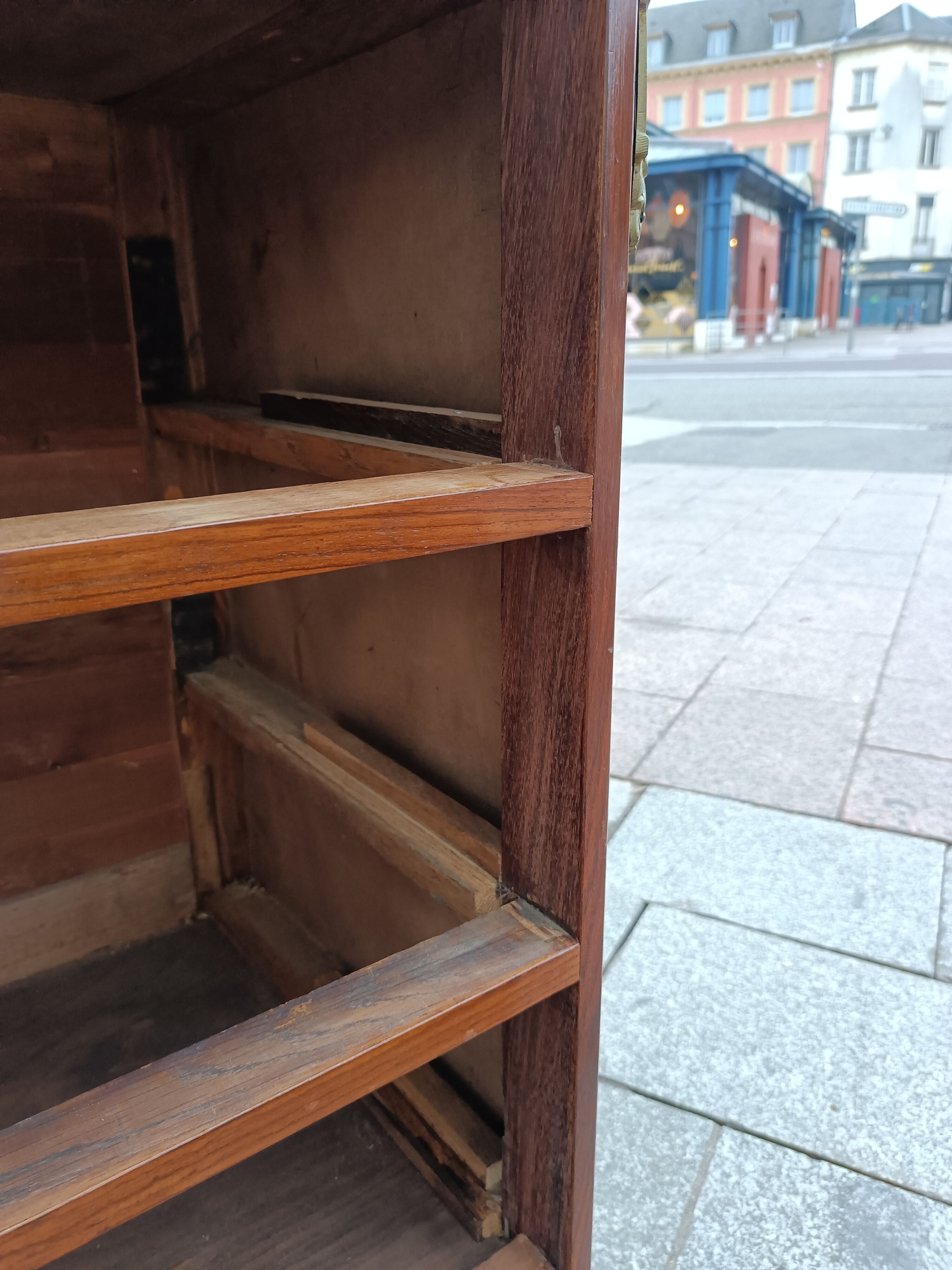 Old Louis XVI style chest of drawers in marquetry