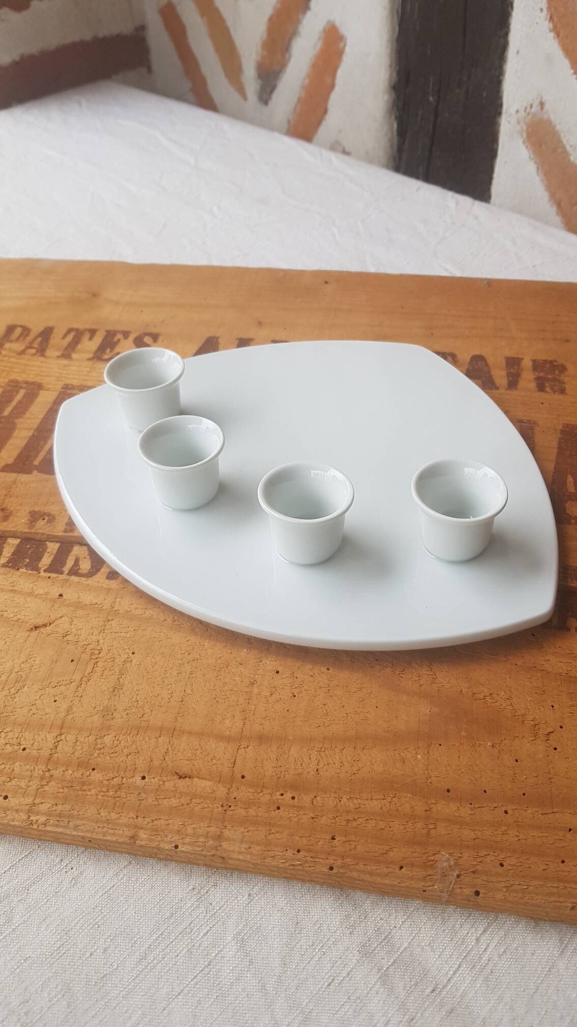 Designer “painter’s palette” candle holder
