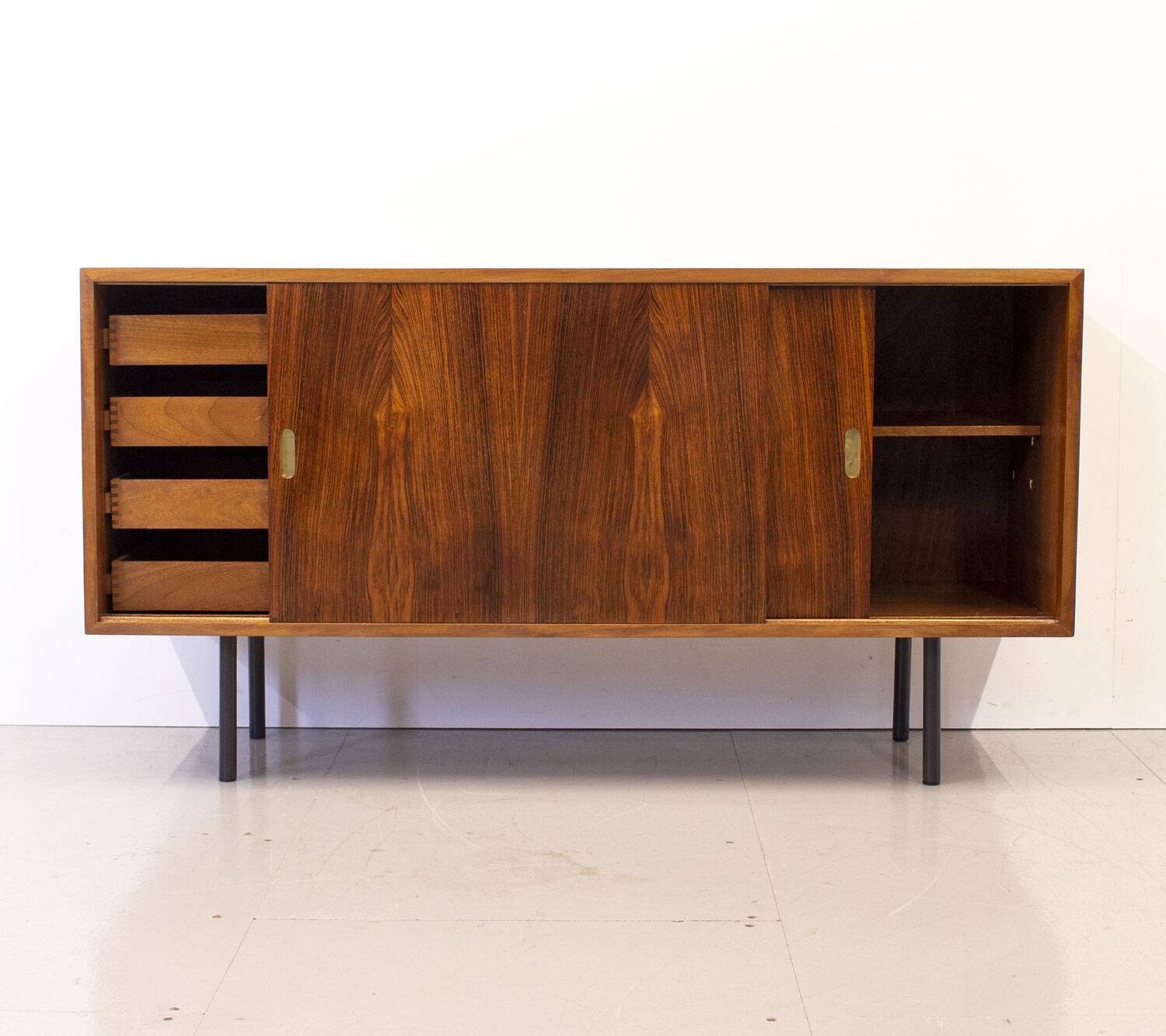 Mid Century Robin Day Interplan Unit ‘L’ Rosewood Sideboard for Hille