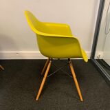 Eames Plastic Armchair DAW Charles & Ray Eames, 1950