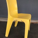 Monobloc chair Grosfillex 80's