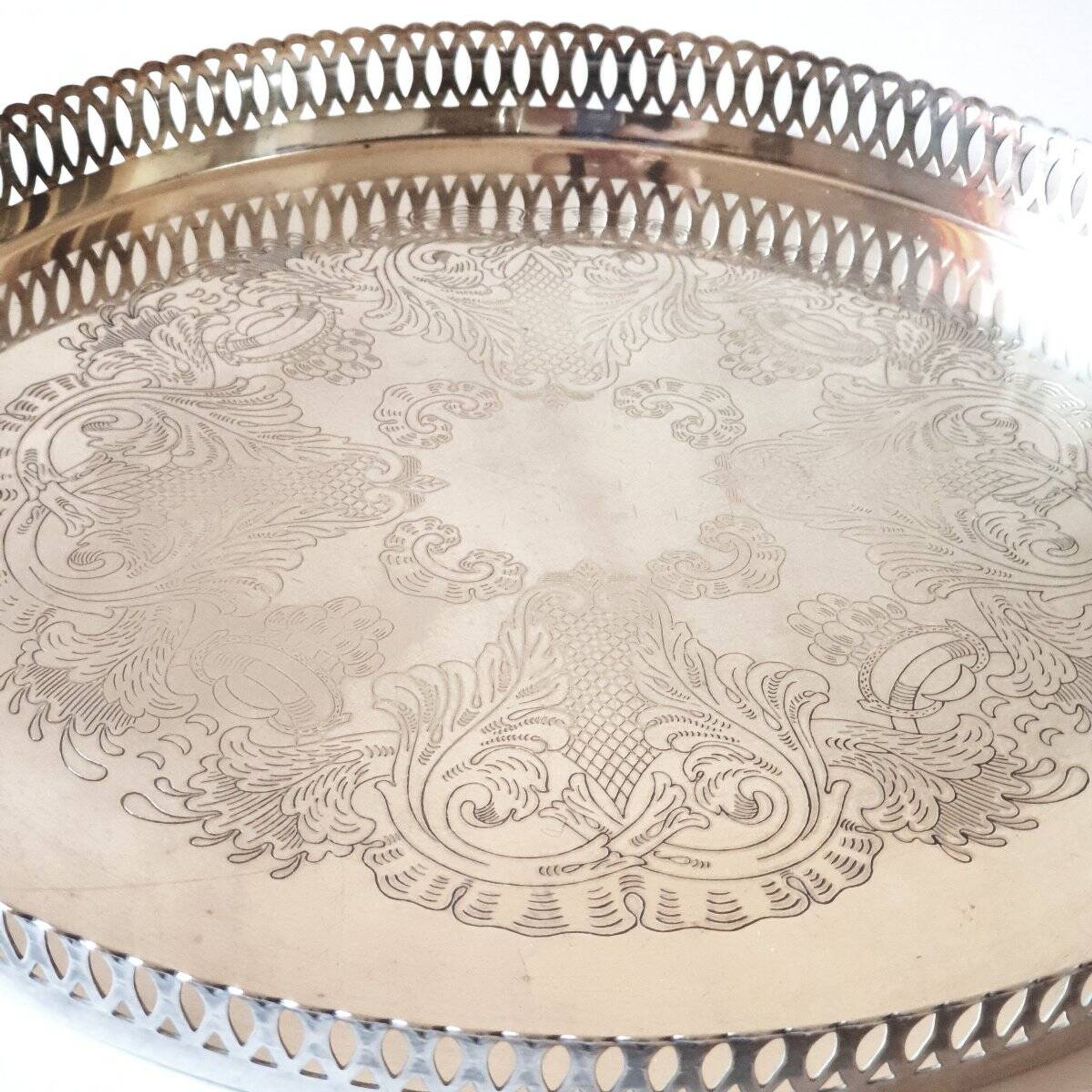 Silver-plated service tray 20th century