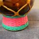 Bouteille « scoubidou » vintage