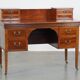 Bureau anglais de style Empire avec marqueterie de bois, XIXe siècle
