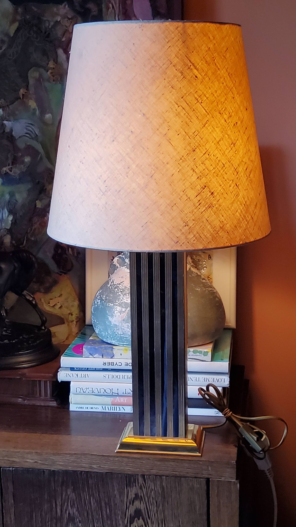 Hollywood Regency style Le Dauphin lamp from the 70s/80s in gilded brass and silver metal