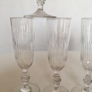 Set of 6 Champagne crystal flutes with fine ribs in 19th century