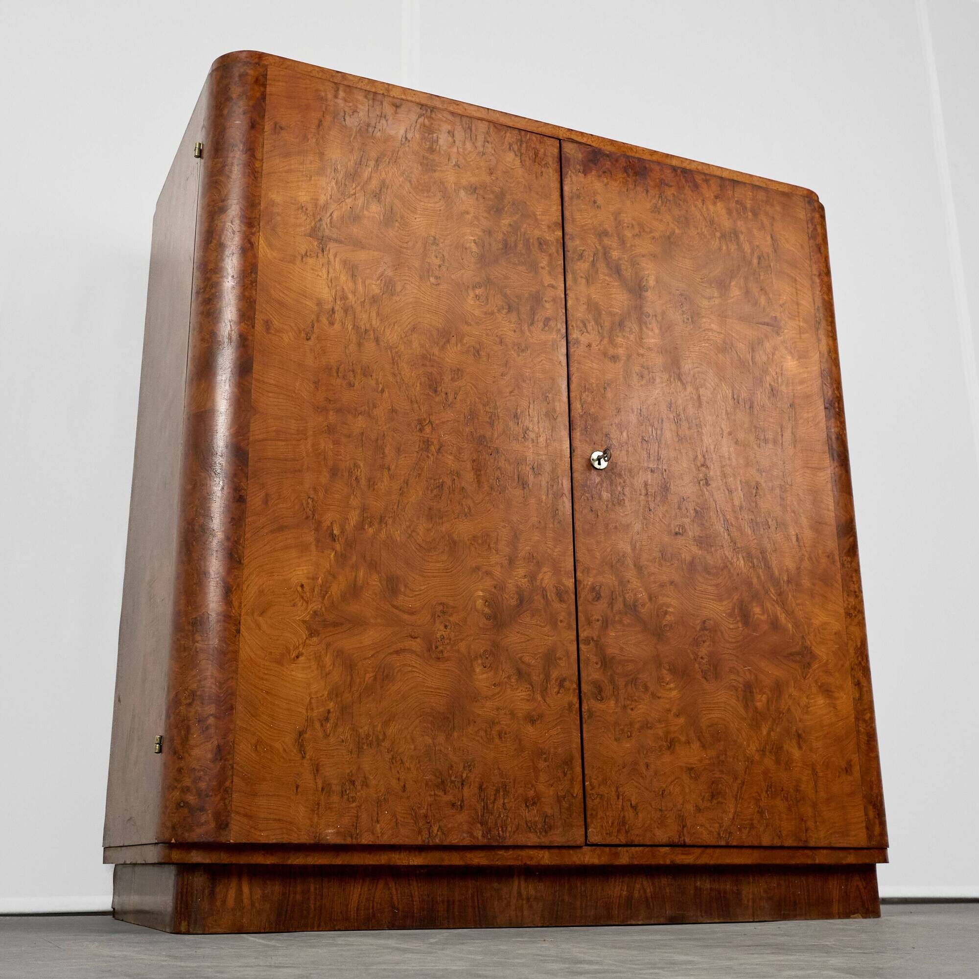 Art Déco Wardrobe by Jindřich Halabala for UP Závody, 1950s, Czechoslovakia