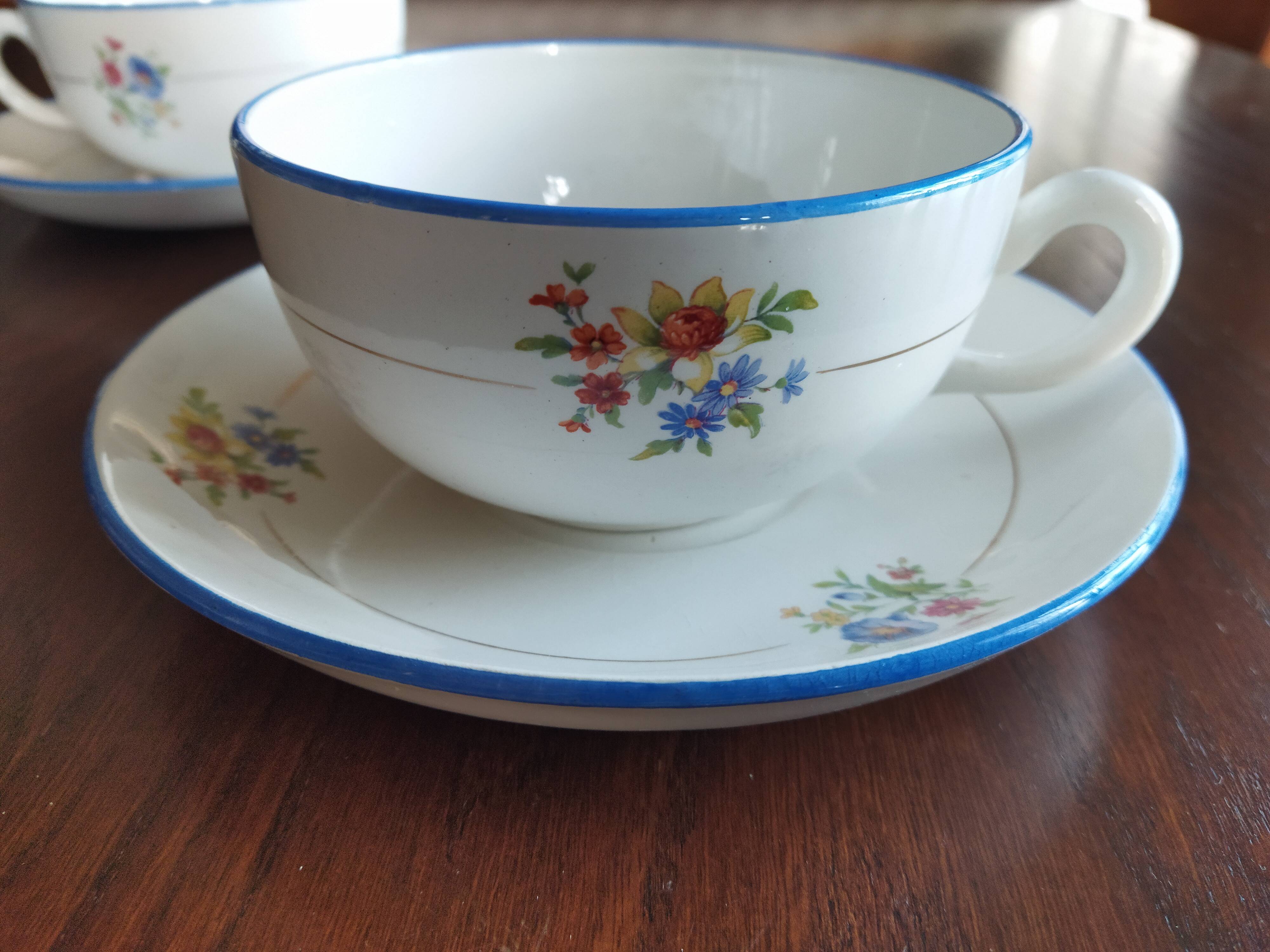 Two Salins earthenware lunch cups