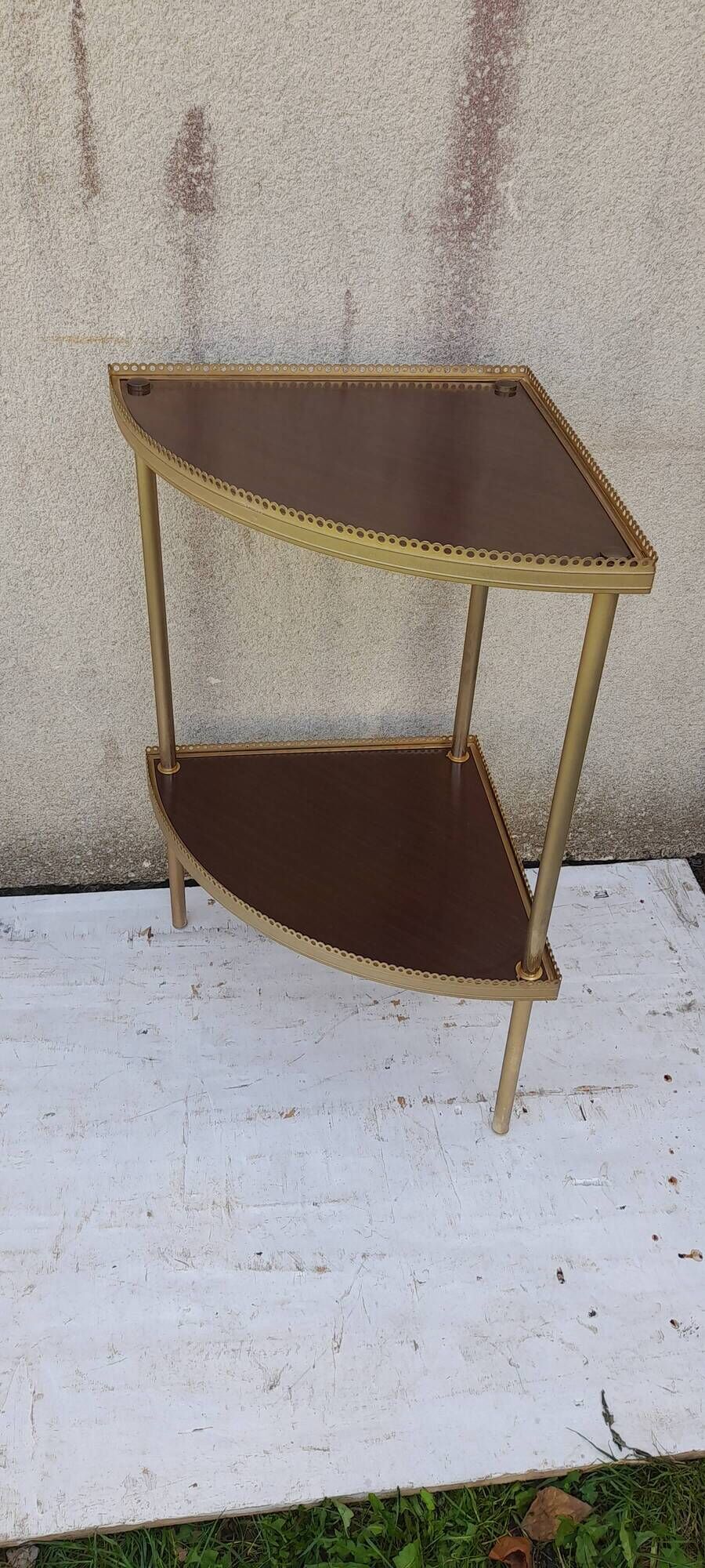 Corner console shelf in gold metal and formica H 69.5 cm 1960s