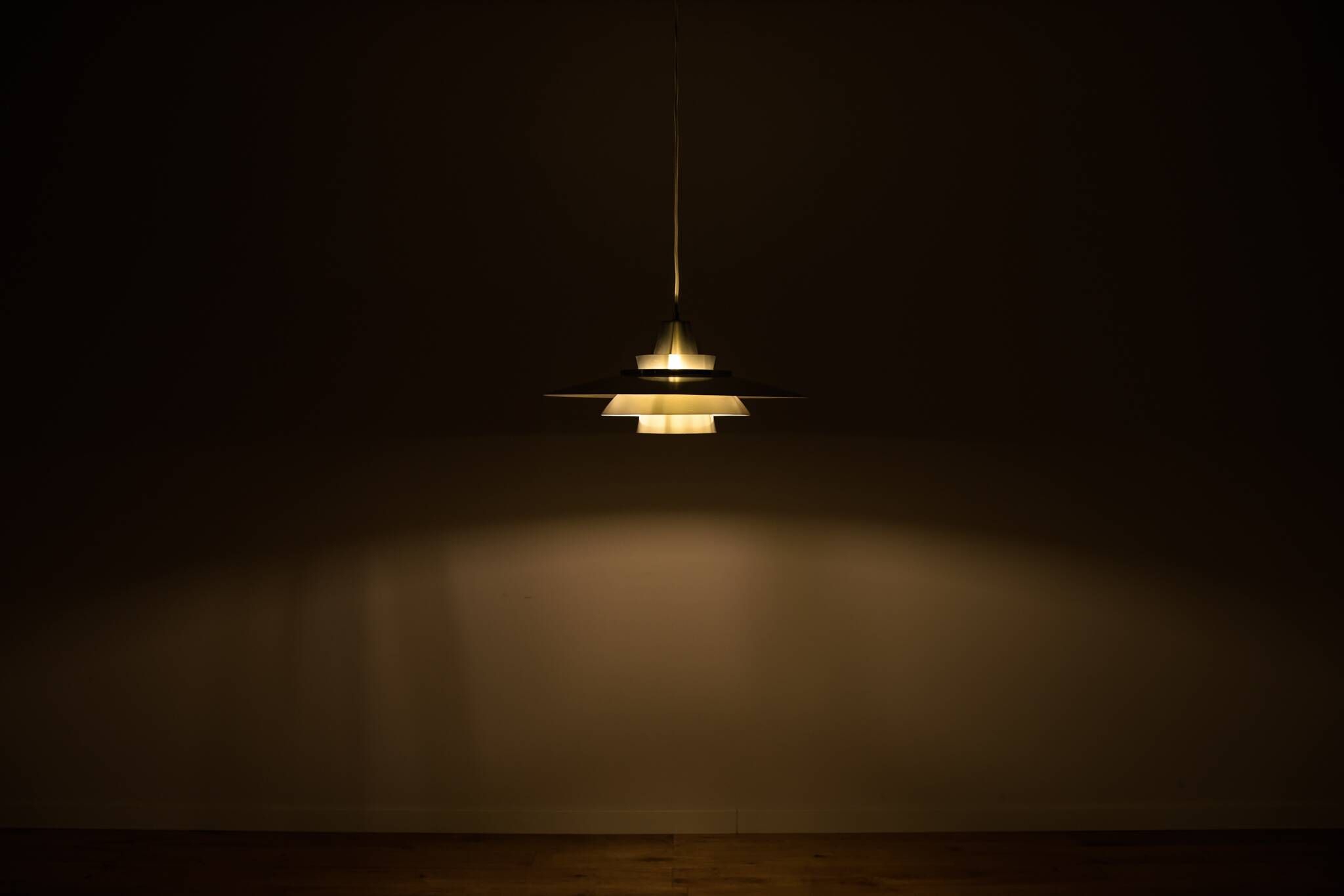 Suspension Type 240 du milieu du siècle par Mogens Davidsen pour Superlight, Danemark, années 1970.