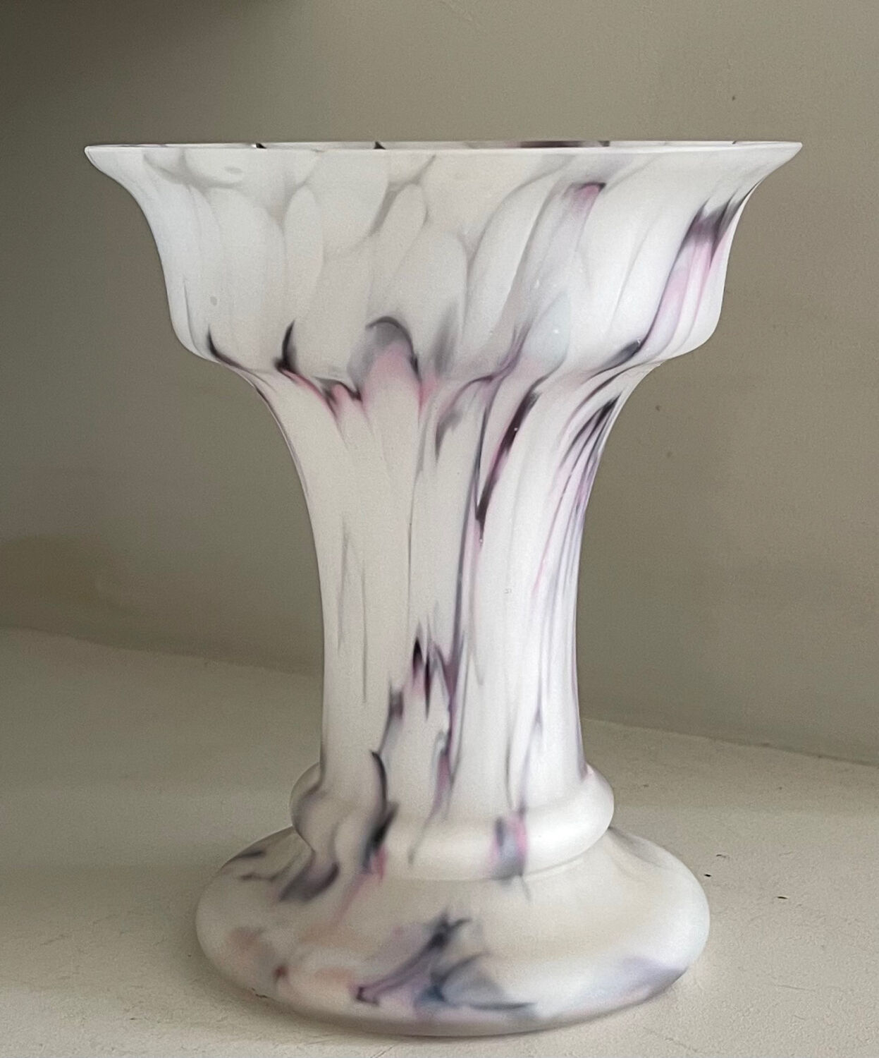 Vintage glass paste vase