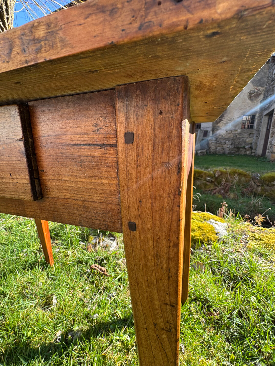 Table de ferme ancienne Auvergne XX siècle