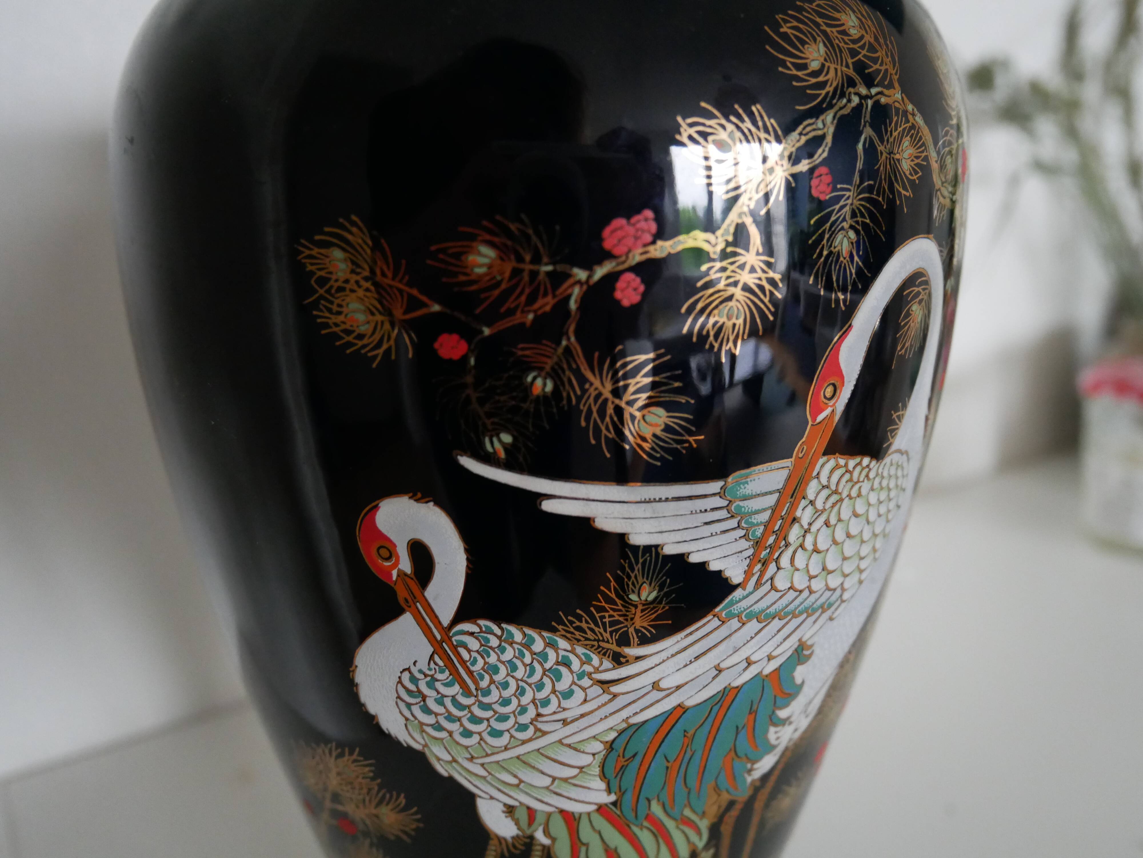 Heron decor vase