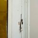 Armoire parisienne à deux portes vitrées