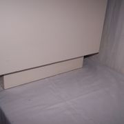 Commode blanche des années 70
