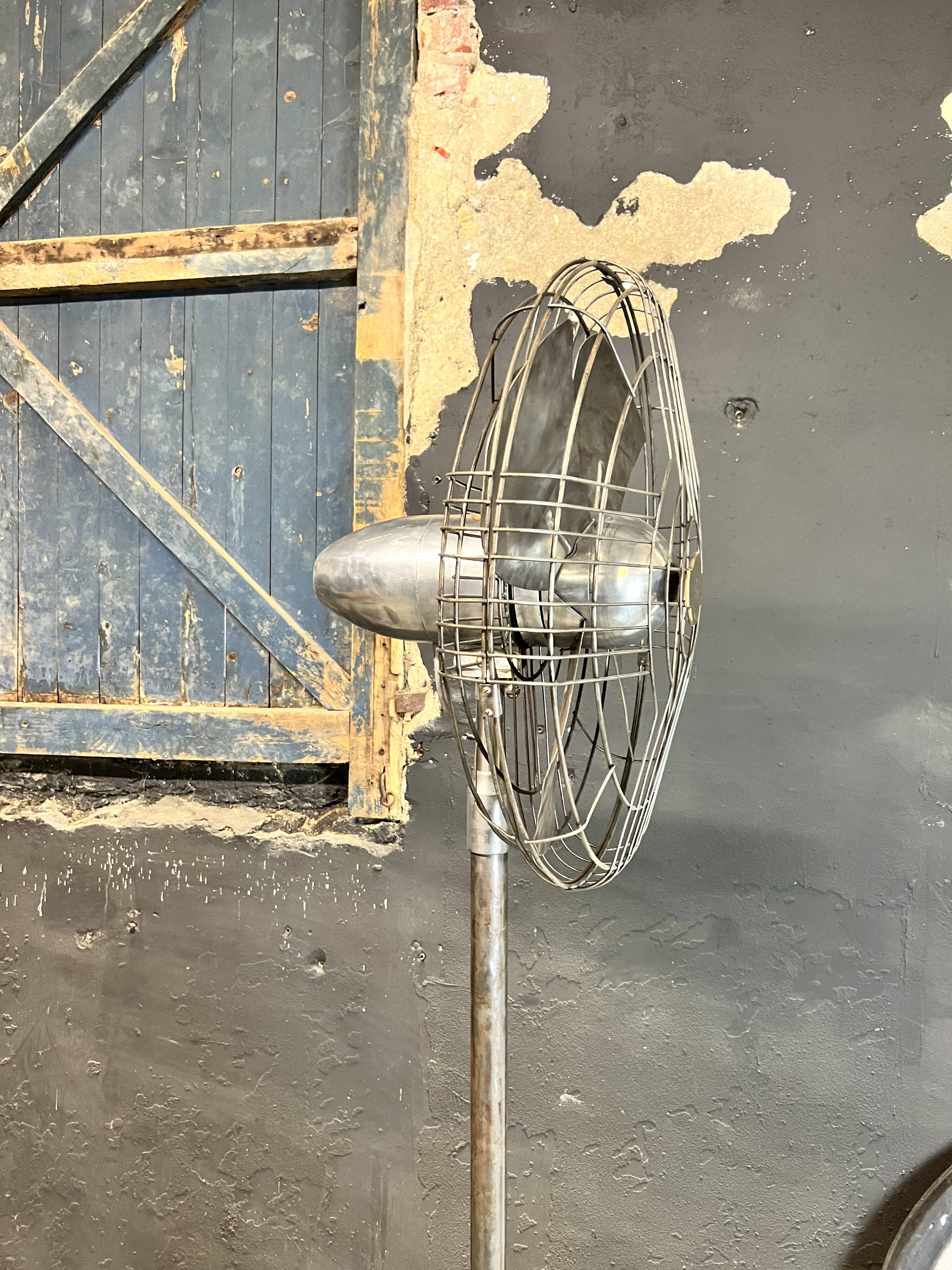 Large industrial fan General Electric England 1940