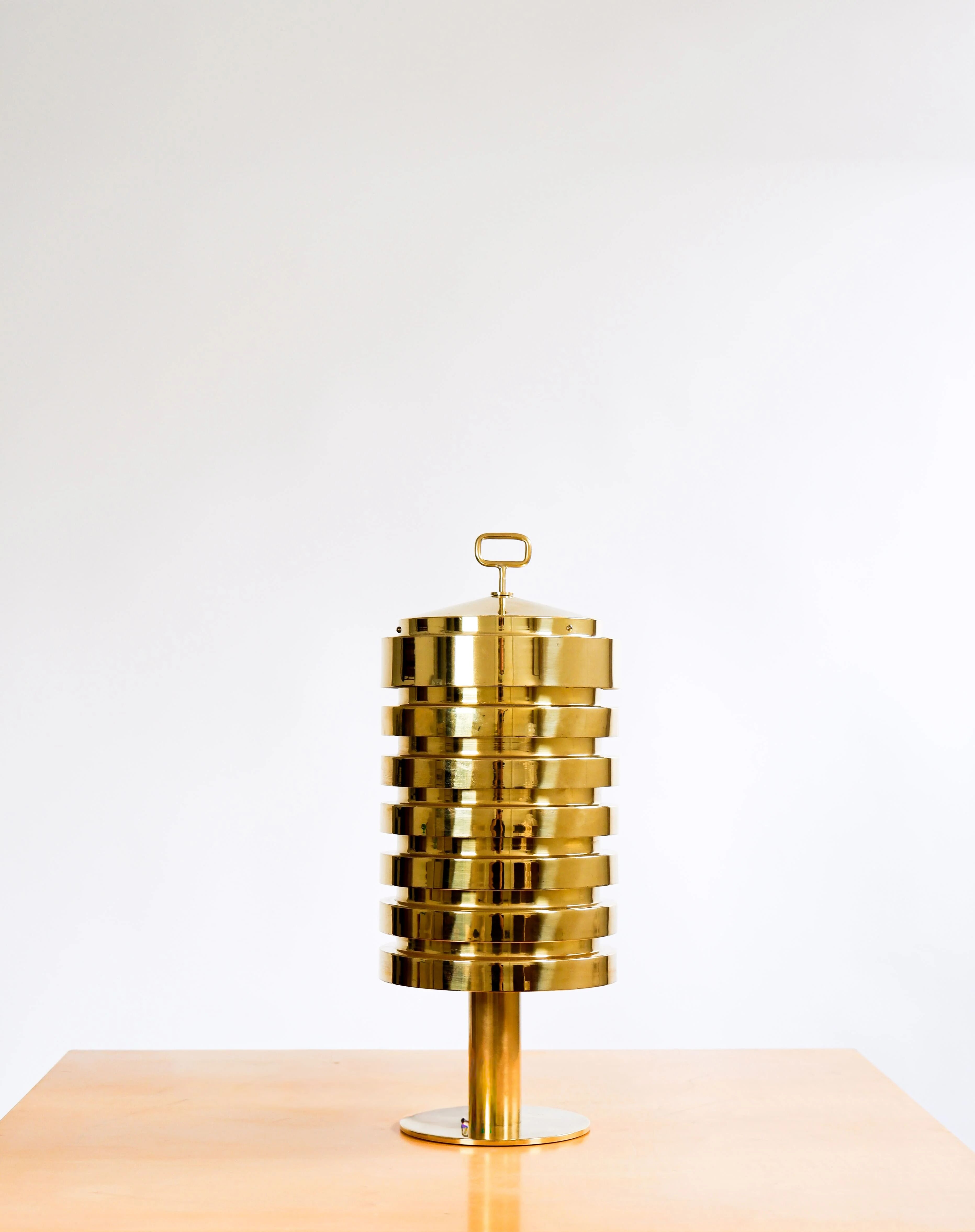 Hans Agne Jakobsson B99 table lamp. Circa 1960.