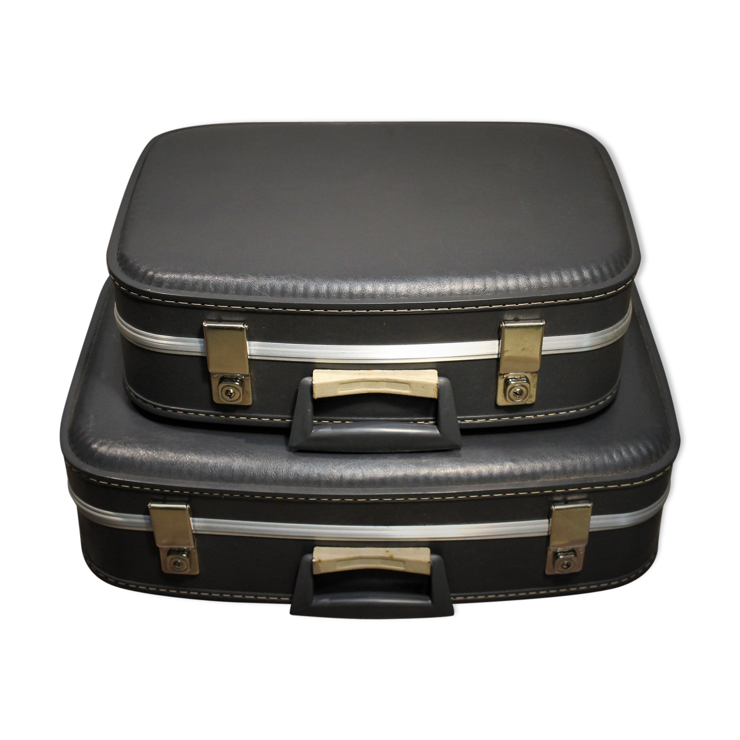 Nesting suitcases hostess & steward 60s