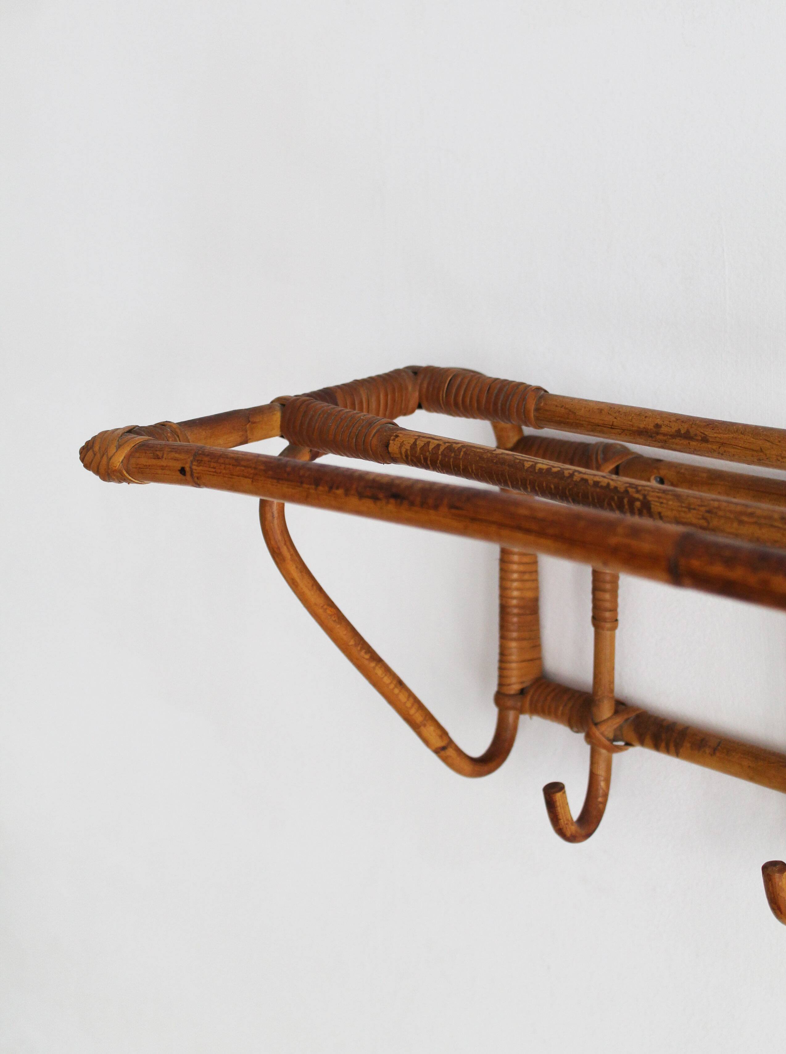 1960s Czechoslovak Rattan Wall Coat & Hat Rack, ÚLUV